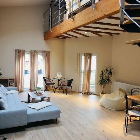 Ferienwohnung Am Nuerburgring/Wintersport Arft Acht Exteriör bild
