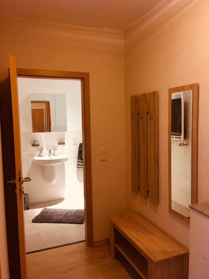 Ferienwohnung Am Nuerburgring/Wintersport Arft Acht Exteriör bild